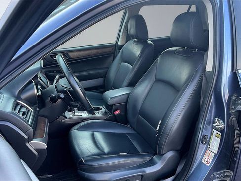 Used 2016 Subaru Outback 2.5i Limited AWD/4WD image 19