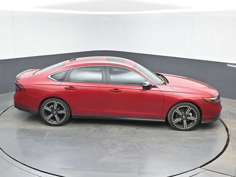 Used 2025 Honda Accord Sport image 26