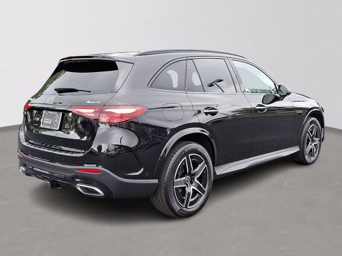 Certified 2026 Mercedes-Benz GLC 300 4MATIC image 4