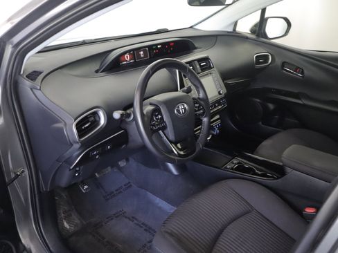 Used 2022 Toyota Prius Prime LE FWD image 9