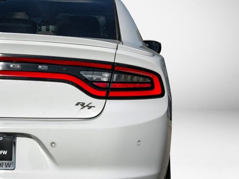 Used 2015 Dodge Charger R/T w/ Plus Group RWD image 53