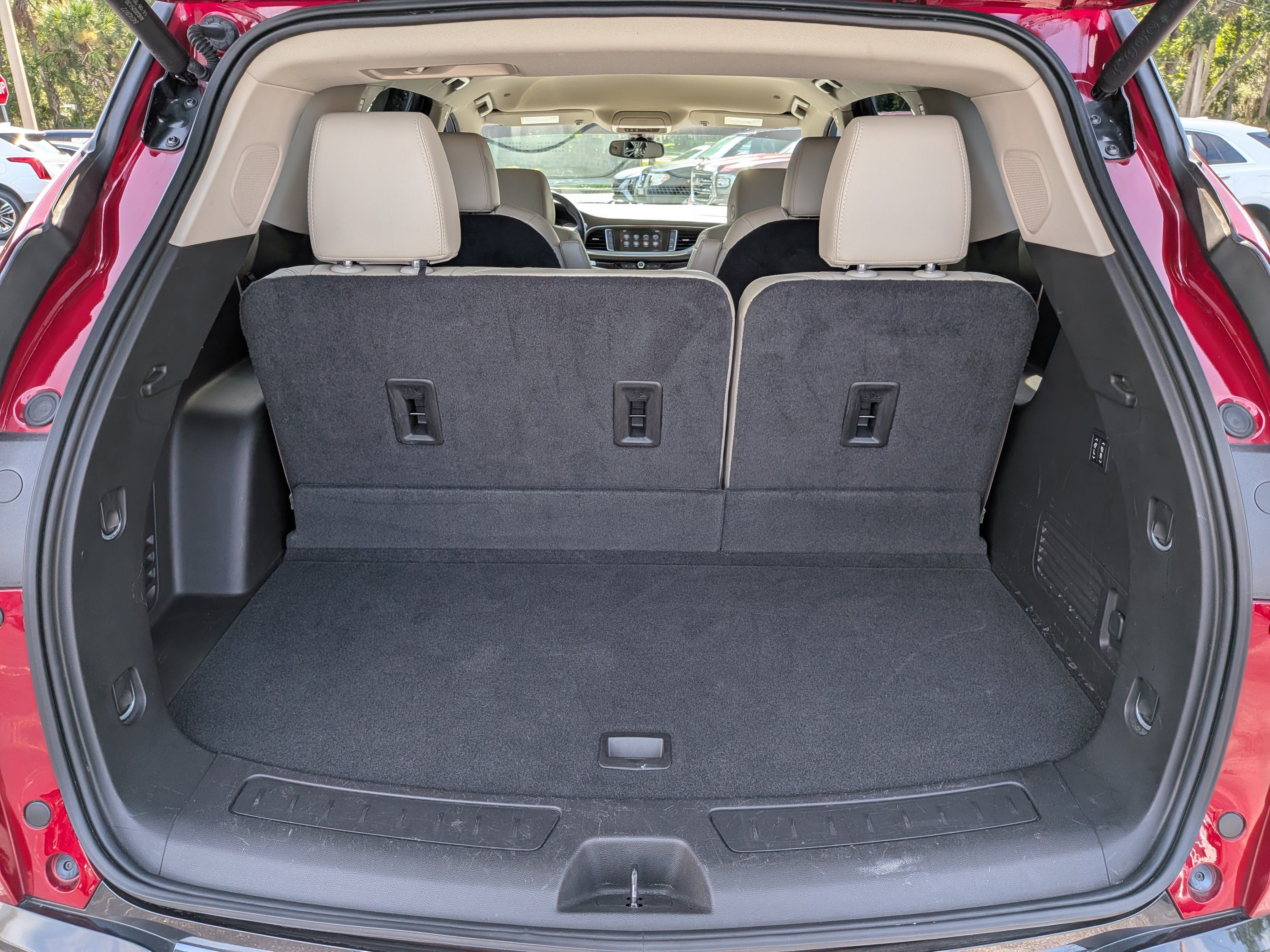 Certified 2019 Buick Enclave Premium FWD image 17