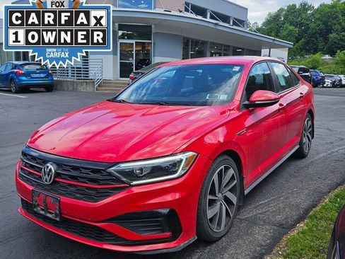 Used 2019 Volkswagen Jetta GLI FWD image 1
