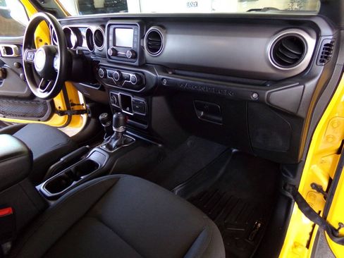 Used 2021 Jeep Wrangler Unlimited Sport AWD/4WD image 21
