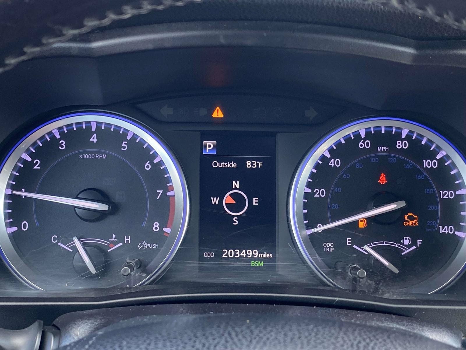 Used 2017 Toyota Highlander XLE FWD image 28