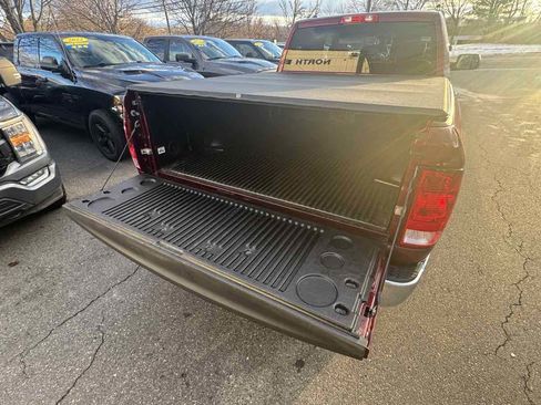 Used 2017 RAM 1500 ST w/ SXT Appearance Group image 18