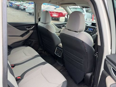 Used 2020 Subaru Forester Premium AWD/4WD image 15
