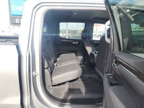 New 2026 Chevrolet Silverado 1500 LT Trail Boss w/ LT Trail Boss Premium Package AWD/4WD image 32