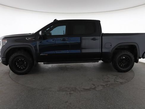 Used 2023 GMC Sierra 1500 AT4 w/ AT4 Premium Package AWD/4WD image 7