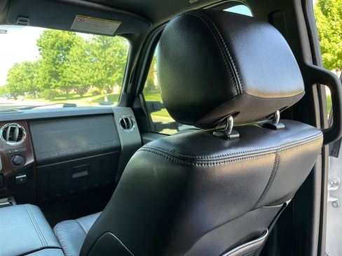 Used 2012 Ford F250 Lariat w/ Lariat Ultimate Pkg AWD/4WD image 98