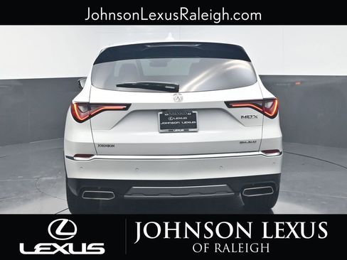 Used 2025 Acura MDX SH-AWD w/ Technology Package image 8