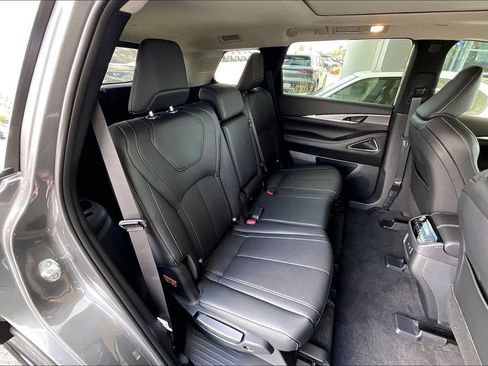 New 2027 INFINITI QX60 Luxe w/ Cargo Package FWD image 10