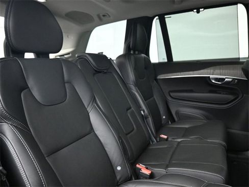 Used 2023 Volvo XC90 B6 Ultimate w/ Protection Package Premier image 34