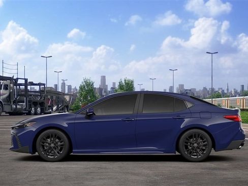 New 2026 Toyota Camry SE image 4