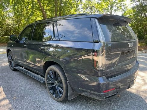 Used 2025 Cadillac Escalade Sport Platinum w/ LPO, ONYX Package AWD/4WD image 7