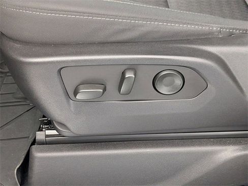 Certified 2022 Chevrolet Silverado 1500 Custom image 14