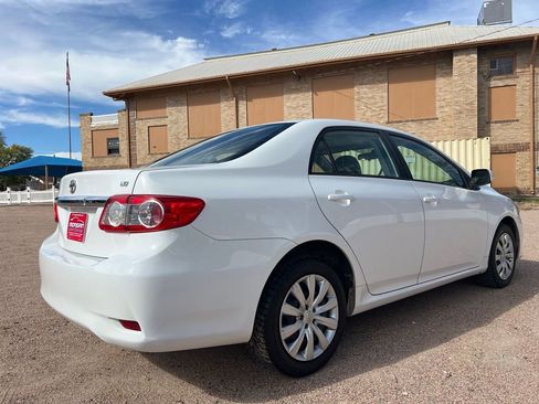 Used 2012 Toyota Corolla LE FWD image 7