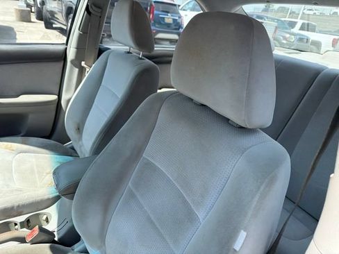Used 2007 Kia Spectra EX FWD image 9