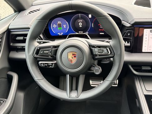 Certified 2026 Porsche Macan GTS Electric AWD/4WD image 13