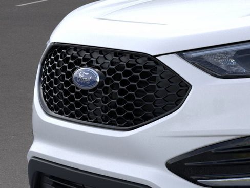 New 2024 Ford Edge ST-Line image 17