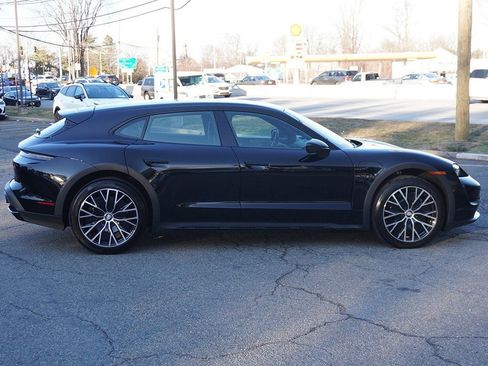 Used 2023 Porsche Taycan 4 Cross Turismo image 22