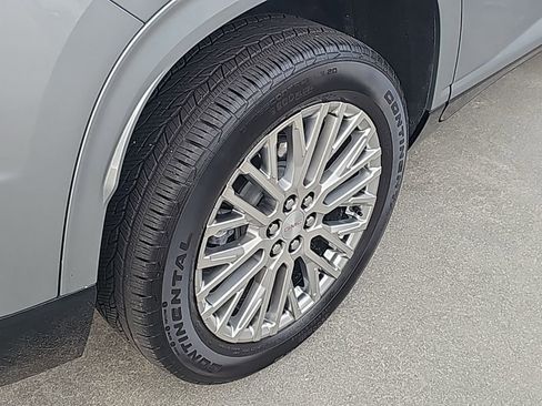 Certified 2024 GMC Acadia Denali w/ LPO, Floor Liner Package image 10