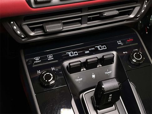 Used 2023 Porsche 911 Carrera 4S image 27