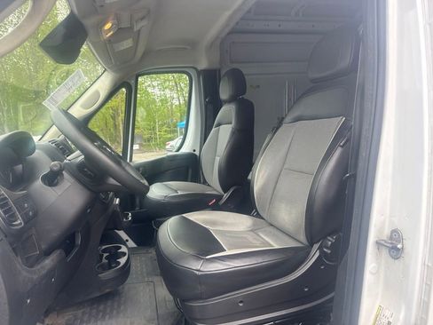 Used 2023 RAM ProMaster 2500 FWD image 26