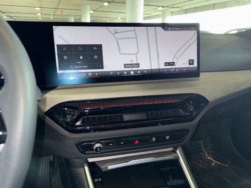 Used 2025 BMW 330i Sedan image 26