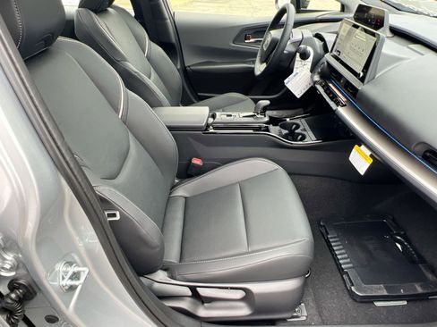New 2026 Toyota Prius XLE image 28