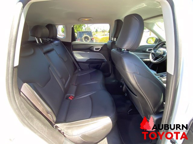 Used 2022 Jeep Compass Latitude FWD image 14