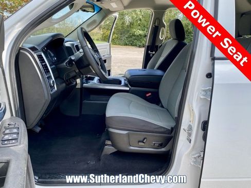 Used 2022 RAM 1500 Classic SLT w/ Electronics Group image 18