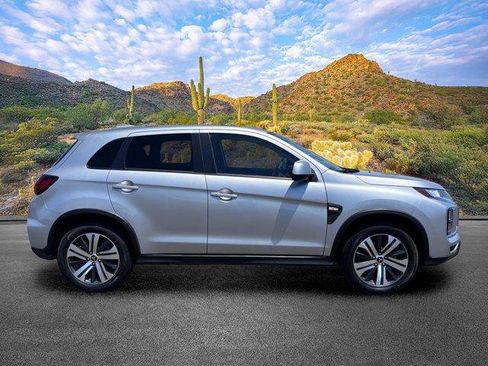 Used 2024 Mitsubishi Outlander Sport AWD image 3