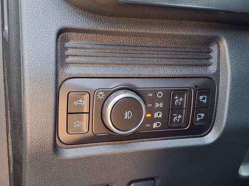 New 2026 Ford F250 Lariat w/ Black Appearance Package AWD/4WD image 17