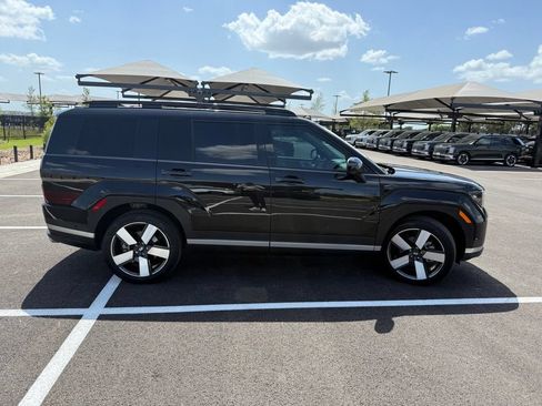 Certified 2024 Hyundai Santa Fe Limited FWD image 4