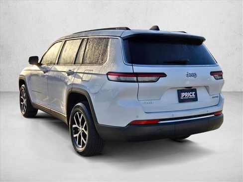 Used 2024 Jeep Grand Cherokee L Limited image 7