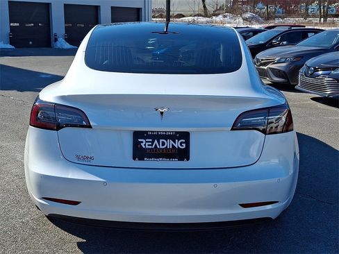 Used 2020 Tesla Model 3 Standard Range Plus image 6