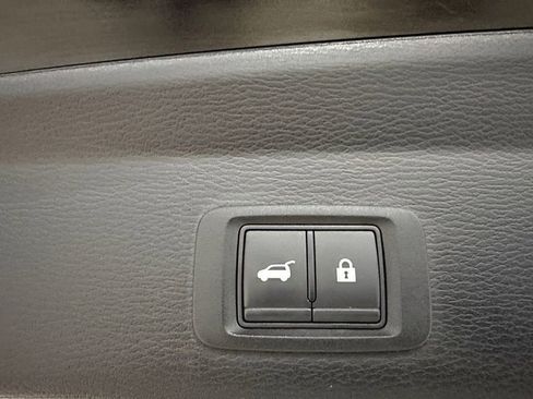 Used 2023 Mitsubishi Outlander SEL 40th Anniversary image 7