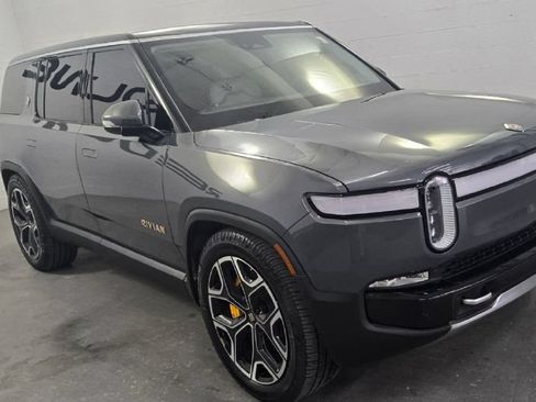 Used 2023 Rivian R1S Adventure AWD/4WD image 2