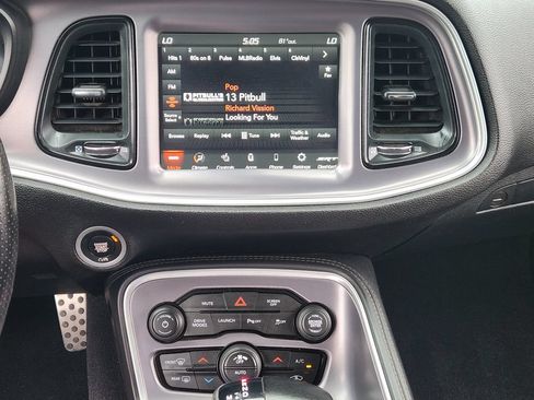 Used 2021 Dodge Challenger R/T Scat Pack RWD image 13