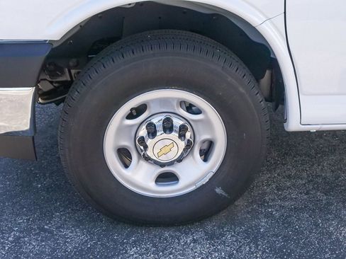 New 2026 Chevrolet Express 3500 Extended w/ Driver Convenience Package RWD image 5