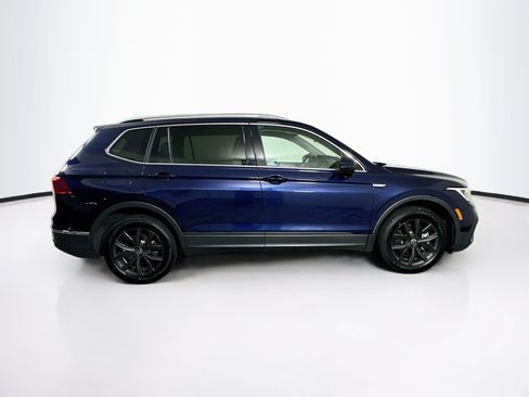 Used 2024 Volkswagen Tiguan SE FWD image 10