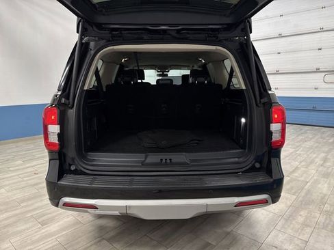 Used 2024 Ford Expedition Max XLT image 15