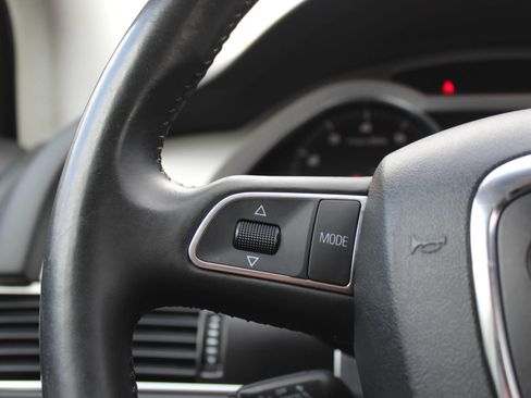 Used 2011 Audi A6 3.0T Premium Plus image 24