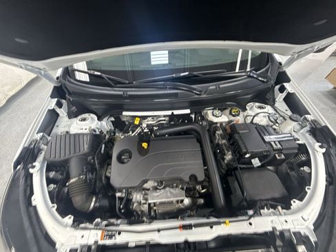 Certified 2024 Chevrolet Equinox LT image 39