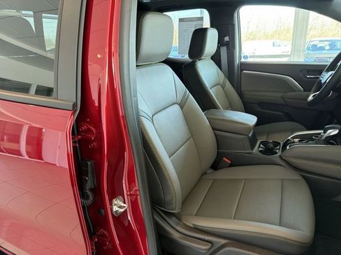 Certified 2025 Chevrolet Colorado ZR2 w/ Technology Package image 18