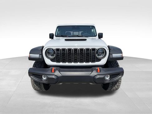 Used 2026 Jeep Gladiator Mojave AWD/4WD image 2