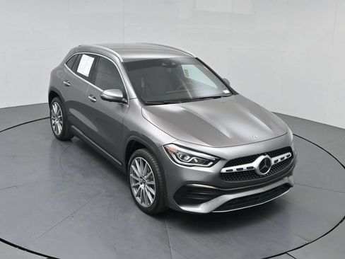 Used 2022 Mercedes-Benz GLA 250 4MATIC image 46
