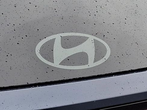 New 2026 Hyundai Tucson Limited image 19