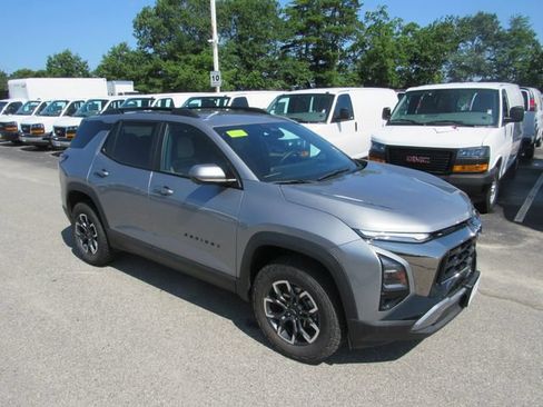 Certified 2025 Chevrolet Equinox ACTIV w/ Safety and Technology Package AWD/4WD image 4
